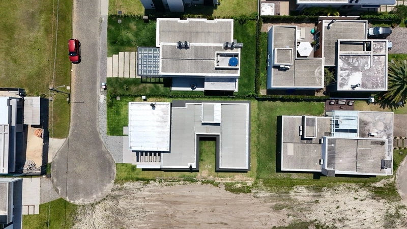Casa plana, 4 suítes, nova, no Condomínio Dubai, em Capão da Canoa!: 27ª foto da galeria de imagens do imóvel