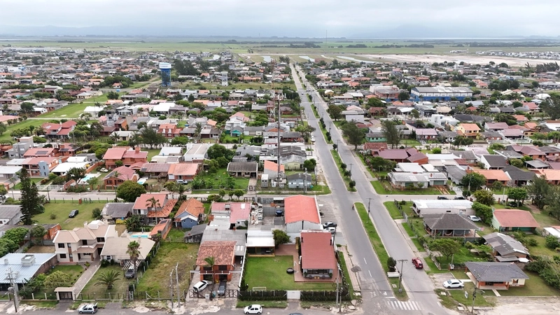Sobrado 4 dormitórios, com 2 terrenos, perto da praia, em Xangri-Lá!: 35ª foto da galeria de imagens do imóvel