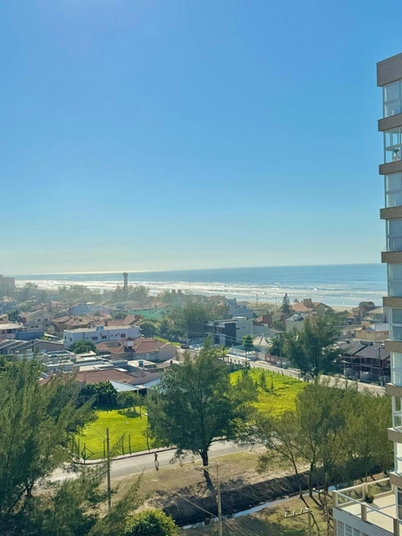 Moderno apartamento com vista para o mar e lazer completo, em Capão!: 2ª foto da galeria de imagens do imóvel