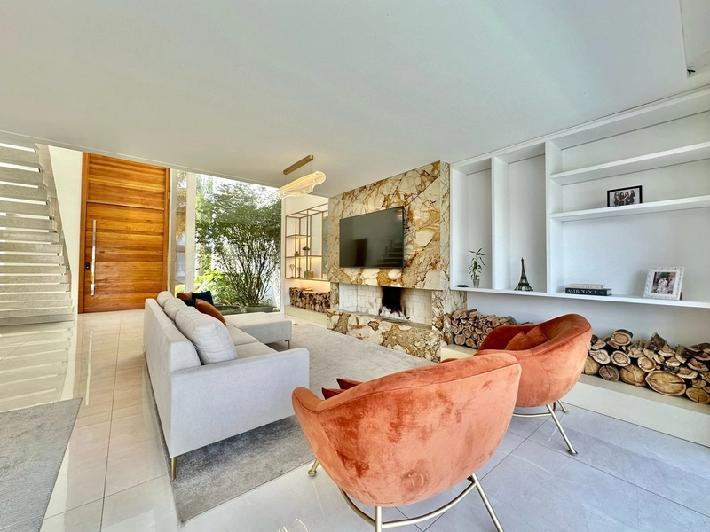 Residência 3 suítes, mobiliada e decorada, com piscina, no Capão Ilhas: 4ª foto da galeria de imagens do imóvel