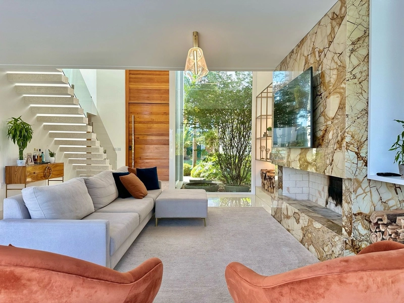Residência 3 suítes, mobiliada e decorada, com piscina, no Capão Ilhas: 2ª foto da galeria de imagens do imóvel
