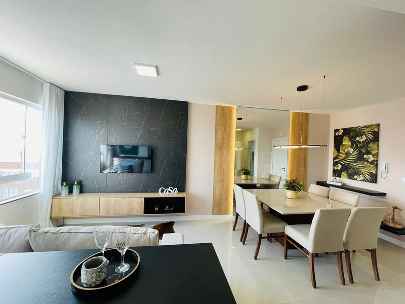 Apartamento mobiliado, com lazer completo, na Zona Nova!