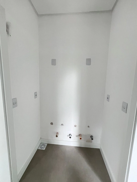 Casa plana, 4 suítes, nova, no Condomínio DUBAI!: 7ª foto da galeria de imagens do imóvel