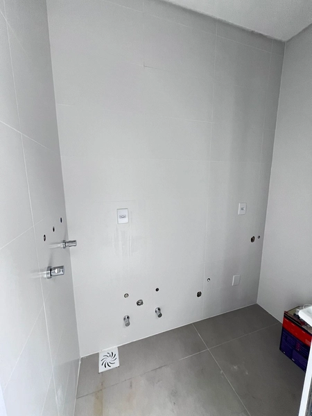 Casa plana, 4 suítes, nova, no Condomínio DUBAI!: 8ª foto da galeria de imagens do imóvel