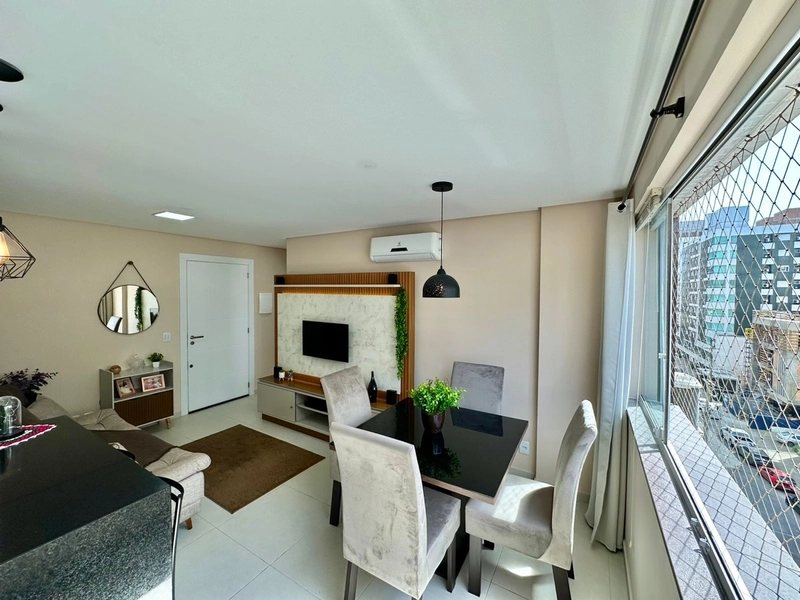 Apartamento 1 dormitório com box - DE FRENTE - perto da praia!: 6ª foto da galeria de imagens do imóvel