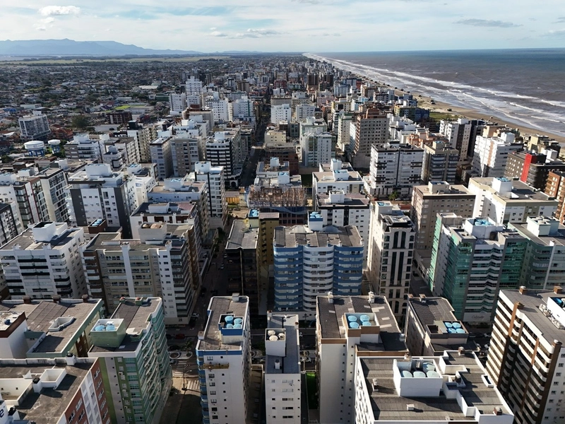 Apartamento 2 dormitórios - de frente - na Avenida Ubirajara, em Capão: 30ª foto da galeria de imagens do imóvel
