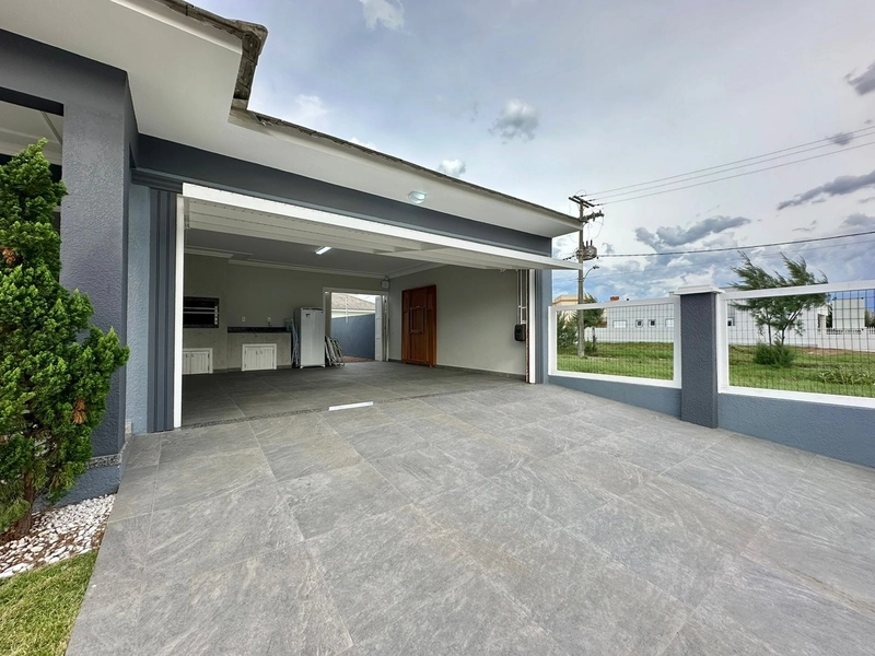 Casa 4 suítes, mobiliado, próximo da praia, em Atlântida Sul!: 24ª foto da galeria de imagens do imóvel