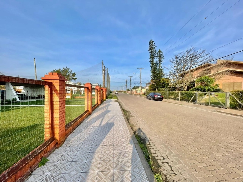 Residência 3 suítes, com piscina, terreno amplo, em Atlântida!: 18ª foto da galeria de imagens do imóvel