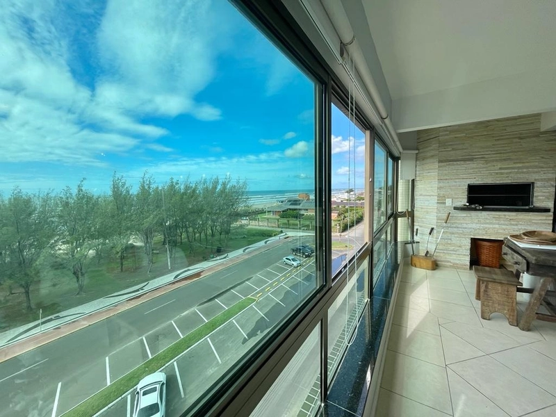 Apartamento beira mar, 3 suítes, 2 vagas, no bairro Navegantes!: 6ª foto da galeria de imagens do imóvel