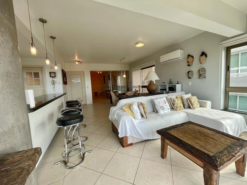 Apartamento beira mar, 3 suítes, 2 vagas, no bairro Navegantes!: 8ª foto da galeria de imagens do imóvel
