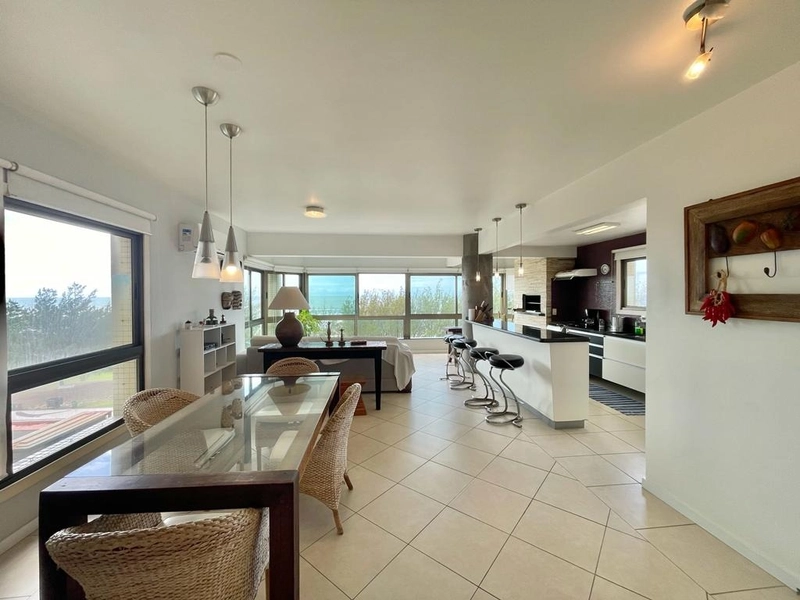 Apartamento beira mar, 3 suítes, 2 vagas, no bairro Navegantes!: 12ª foto da galeria de imagens do imóvel