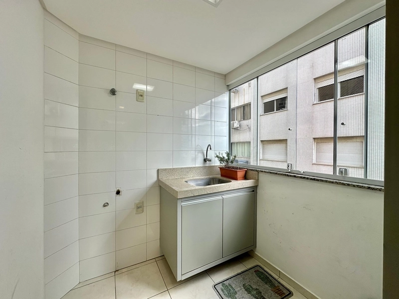 DIFERENCIADO: Apartamento 2 dormitórios, com 2 vagas, vista mar!: 11ª foto da galeria de imagens do imóvel