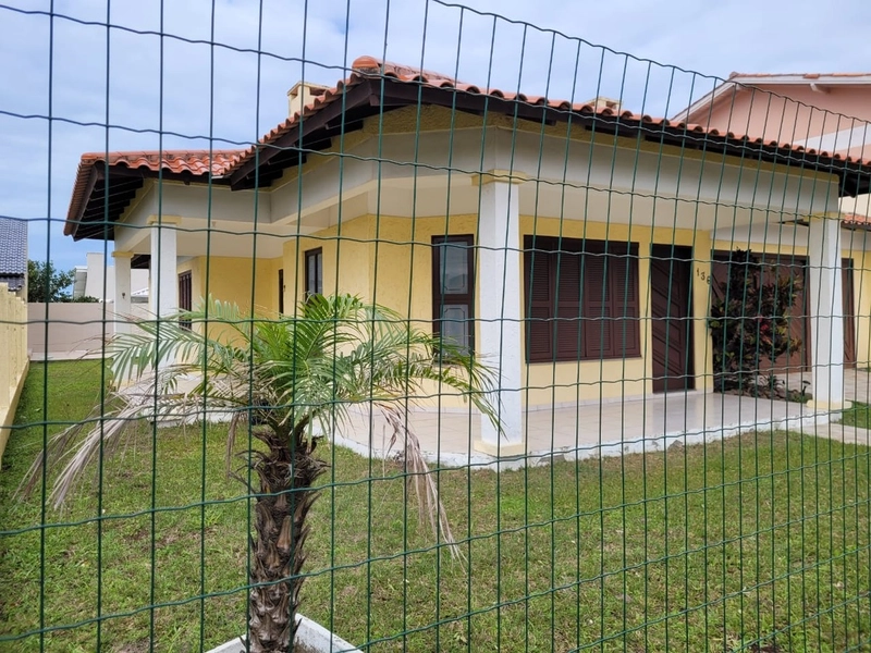 Residência com piscina, na Zona Nova, em Capão da Canoa!: 26ª foto da galeria de imagens do imóvel