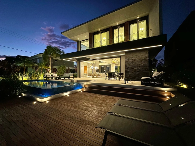 Residência 5 suítes, beira lago, com piscina, no MALIBU!: 26ª foto da galeria de imagens do imóvel