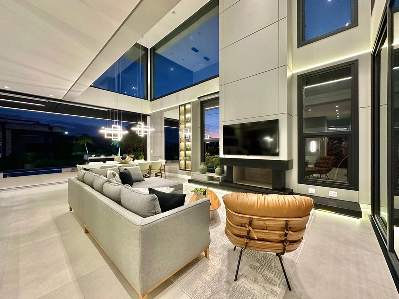 Residência 5 suítes, beira lago, com piscina, no MALIBU!: 24ª foto da galeria de imagens do imóvel