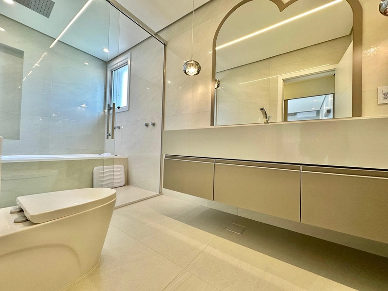 Sobrado 5 suítes, decorado, com piscina, próximo à praia, Atlântida!: 26ª foto da galeria de imagens do imóvel