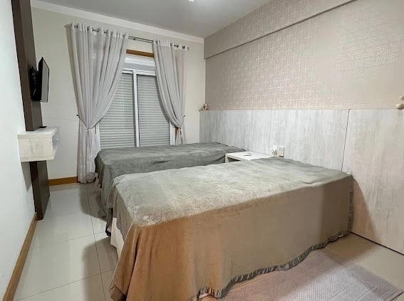 Apartamento 2 dormitórios com TERRAÇO DE FRENTE, na Praça Tiaraju!: 21ª foto da galeria de imagens do imóvel