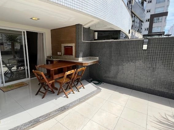 Apartamento 2 dormitórios com TERRAÇO DE FRENTE, na Praça Tiaraju!: 8ª foto da galeria de imagens do imóvel