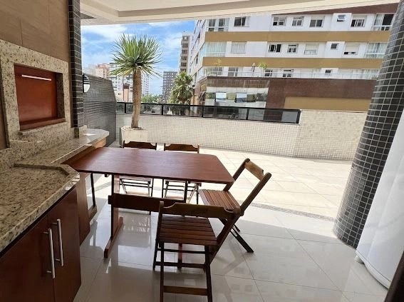 Apartamento 2 dormitórios com TERRAÇO DE FRENTE, na Praça Tiaraju!: 5ª foto da galeria de imagens do imóvel