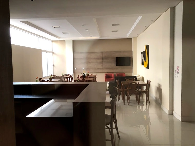 Apartamento 2 dormitórios com TERRAÇO DE FRENTE, na Praça Tiaraju!: 28ª foto da galeria de imagens do imóvel