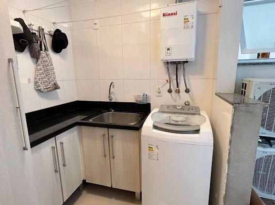 Apartamento 2 dormitórios com TERRAÇO DE FRENTE, na Praça Tiaraju!: 19ª foto da galeria de imagens do imóvel
