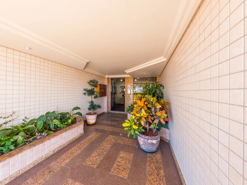 Apartamento à beira mar, 4 dormitórios, com 3 vagas na garagem, Centro: 22ª foto da galeria de imagens do imóvel