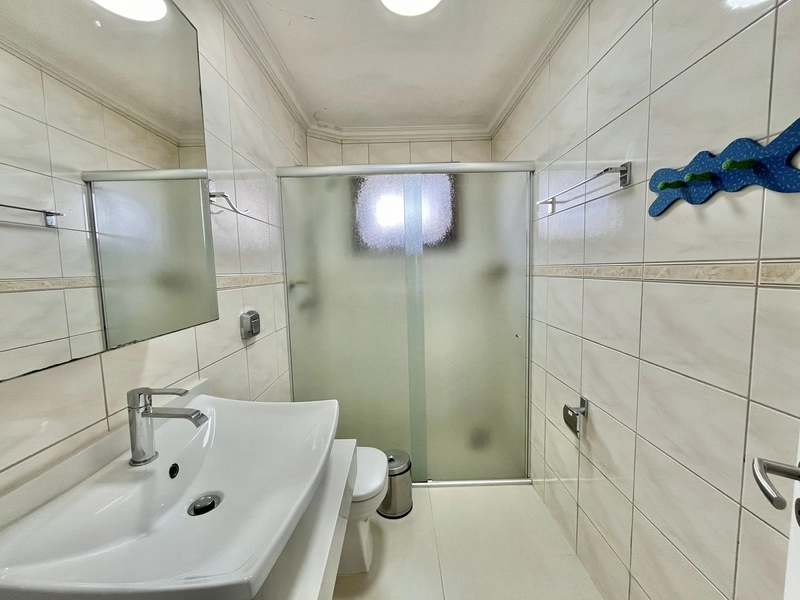 Apartamento à beira mar, 4 dormitórios, com 3 vagas na garagem, Centro: 21ª foto da galeria de imagens do imóvel