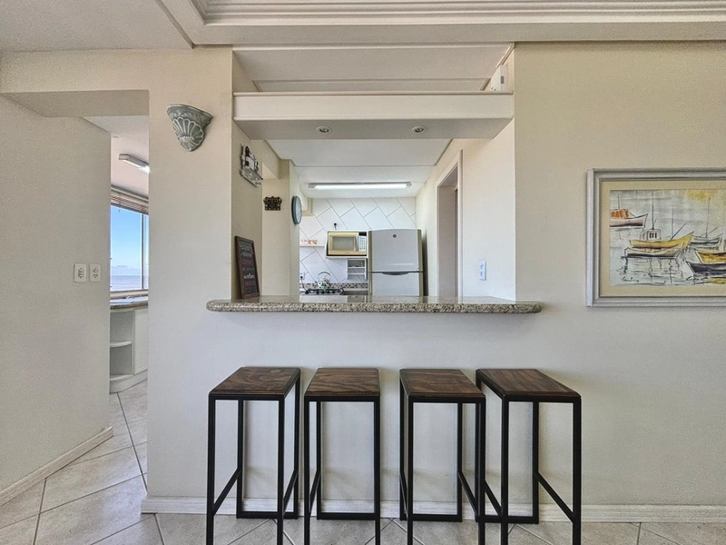 Apartamento 3 dormitórios, à beira mar, no bairro Navegantes: 10ª foto da galeria de imagens do imóvel