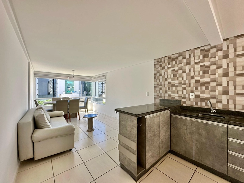 Apartamento 3 dormitórios, com 3 vagas na garagem, na Zona Nova!: 6ª foto da galeria de imagens do imóvel