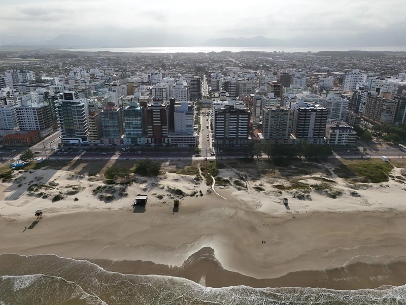 Apartamento 2 dormitórios, decorado, com lazer completo, perto do mar!: 36ª foto da galeria de imagens do imóvel