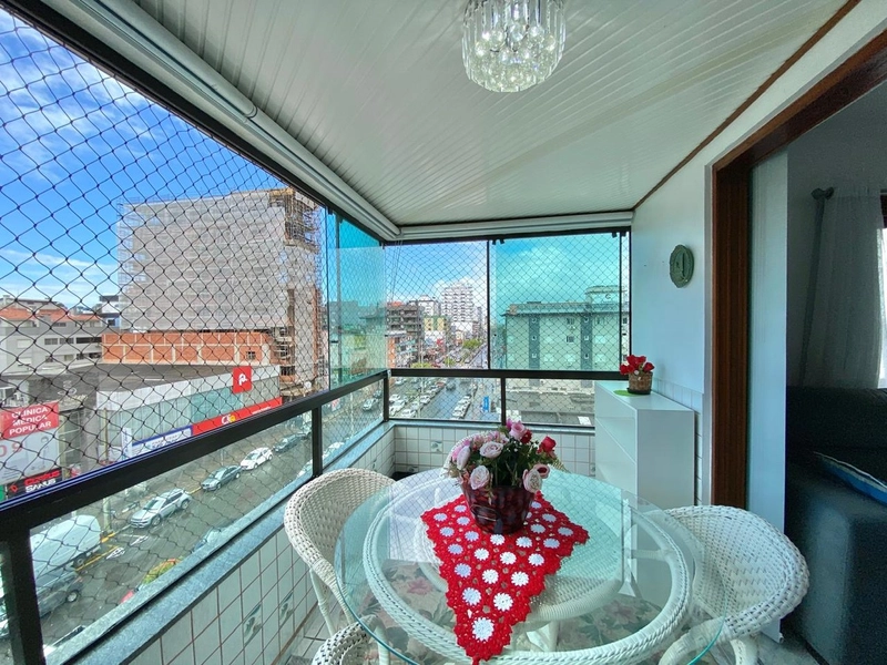 Apartamento 2 dormitórios - com sacada de frente, no Centro!: 8ª foto da galeria de imagens do imóvel