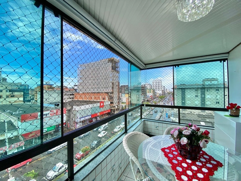 Apartamento 2 dormitórios - com sacada de frente, no Centro!: 7ª foto da galeria de imagens do imóvel