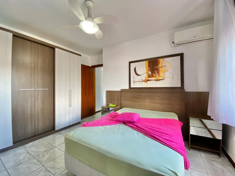 Apartamento 2 dormitórios - com sacada de frente, no Centro!: 19ª foto da galeria de imagens do imóvel