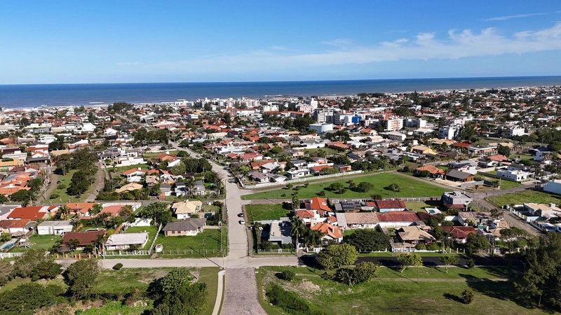 Casa plana, 3 dormitórios, com piscina, em Atlântida!: 24ª foto da galeria de imagens do imóvel