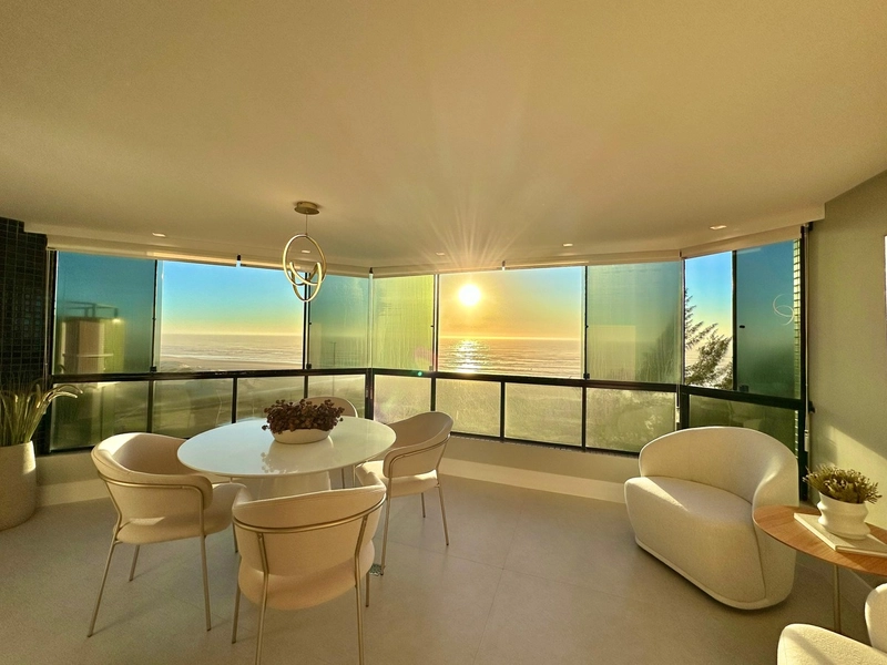 Apartamento beira mar, 3 dormitórios, com 2 vagas, decorado!!: 1ª foto da galeria de imagens do imóvel