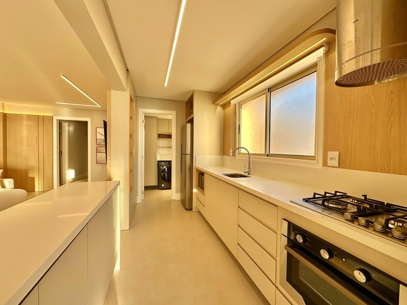 Apartamento beira mar, 3 dormitórios, com 2 vagas, decorado!!: 15ª foto da galeria de imagens do imóvel