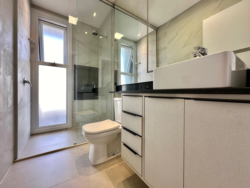 Residência 4 suítes, decorada, com piscina, no Condomínio BLUE!: 21ª foto da galeria de imagens do imóvel