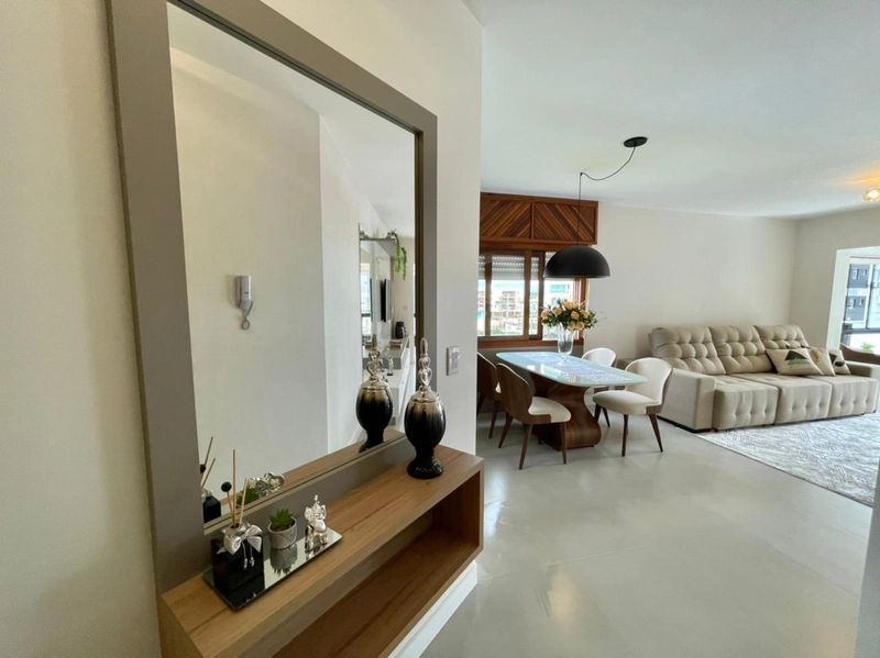 Apartamento 2 dormitórios, de frente, com 2 vagas na garagem!: 9ª foto da galeria de imagens do imóvel
