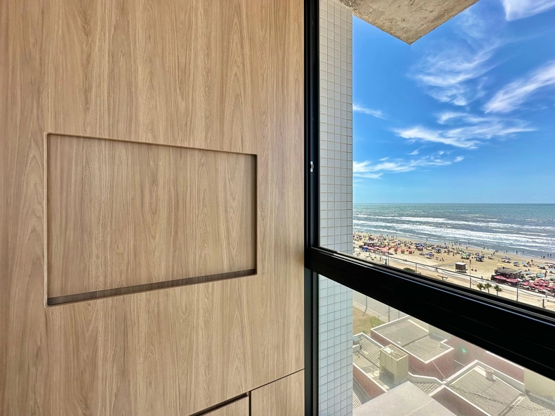 Apartamento novo, COM VISTA ETERNA PARA O MAR, pertinho da praia!: 5ª foto da galeria de imagens do imóvel