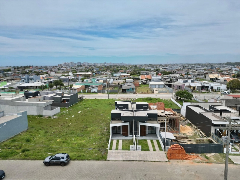 Residência 3 dormitórios, nova, com móveis fixos, em Capão da Canoa!: 21ª foto da galeria de imagens do imóvel