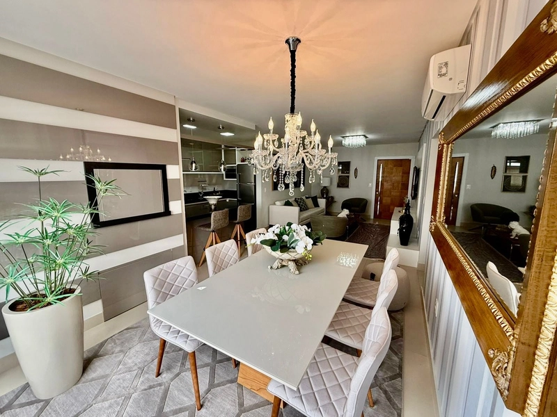 Apartamento 2 dormitórios, no Centro, com vista para o mar!: 1ª foto da galeria de imagens do imóvel