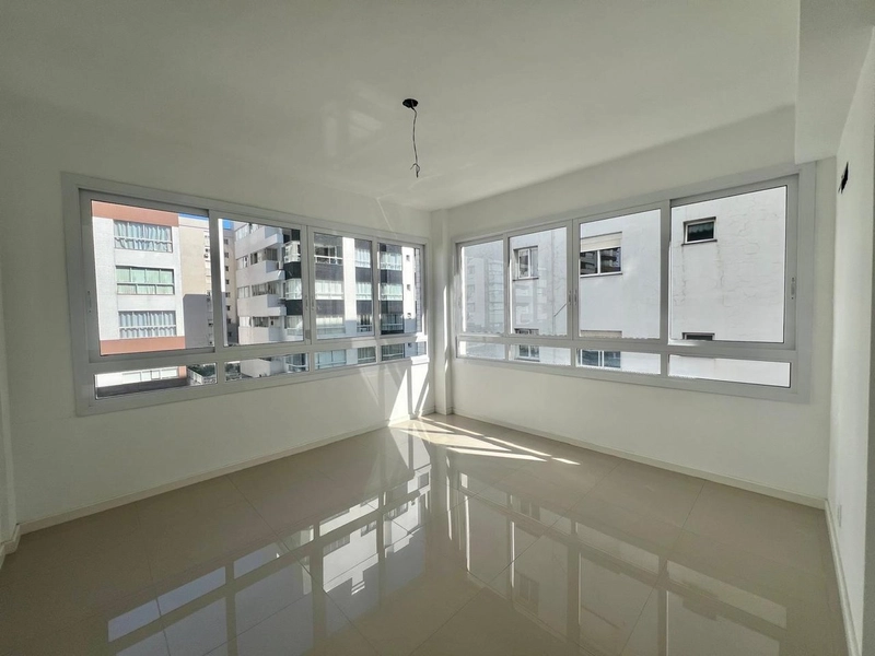 Apartamento novo, 2 dormitórios, de frente, no bairro Navegantes!: 1ª foto da galeria de imagens do imóvel