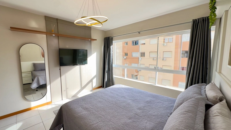 Apartamento de frente, 2 dormitórios, decorado, no Centro!: 17ª foto da galeria de imagens do imóvel