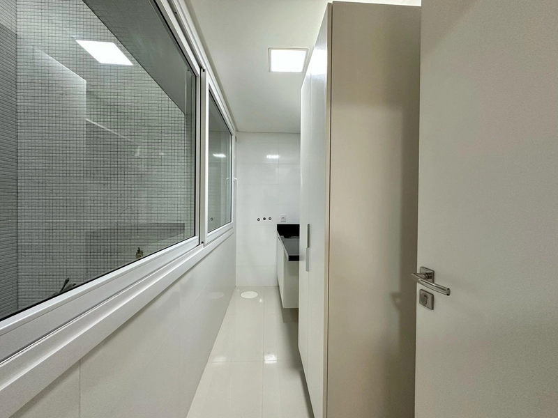 Apartamento à beira mar, 2 dormitórios, com vista eterna para o mar!: 16ª foto da galeria de imagens do imóvel