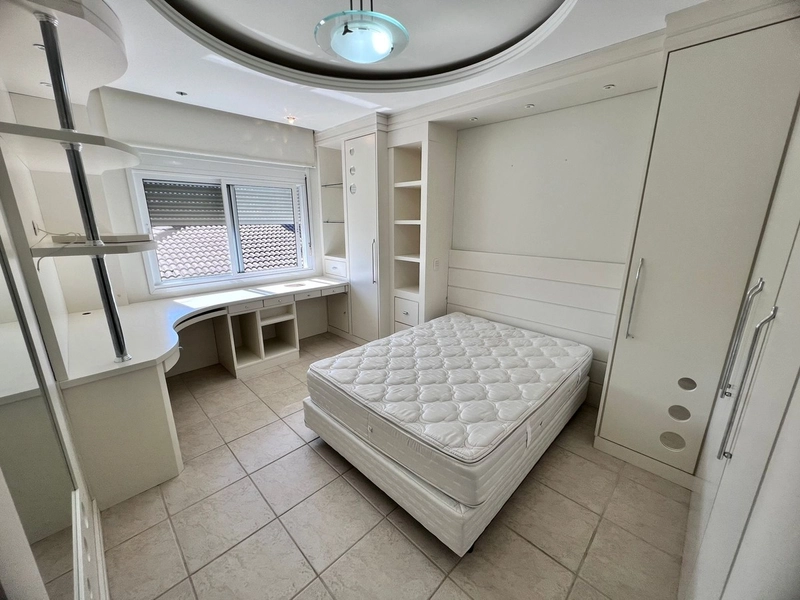 Residência de esquina, 4 suítes, no Condomínio Velas da Marina!: 15ª foto da galeria de imagens do imóvel