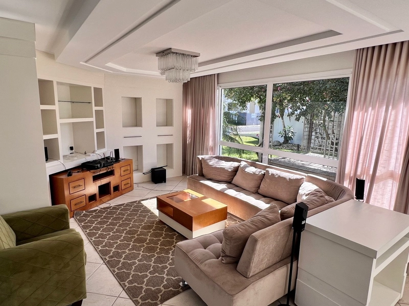 Residência de esquina, 4 suítes, no Condomínio Velas da Marina!: 8ª foto da galeria de imagens do imóvel