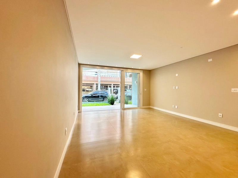 Casa plana, 3 dormitórios, em localização super privilegiada, em Capão: 3ª foto da galeria de imagens do imóvel