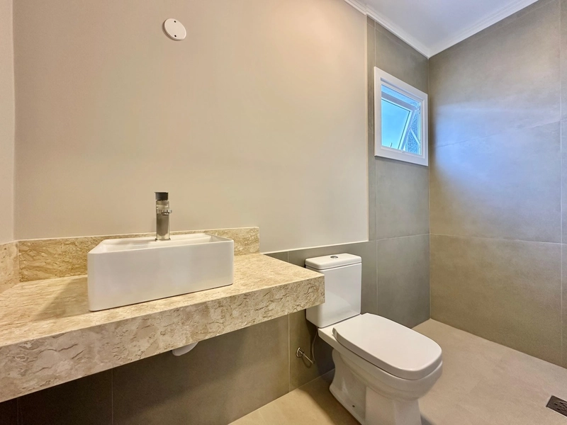 Casa plana, 3 dormitórios, em localização super privilegiada, em Capão: 14ª foto da galeria de imagens do imóvel
