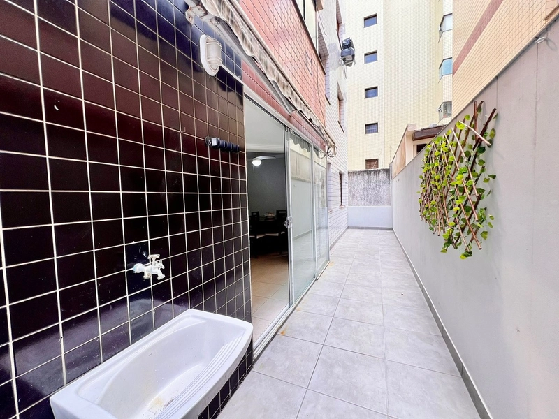 Apartamento 2 dormitórios COM TERRAÇO, pertinho da praia!: 3ª foto da galeria de imagens do imóvel
