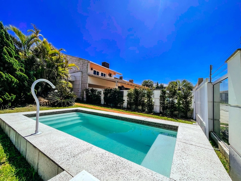 Casa 4 dormitórios, com piscina, perto da praia, em Atlântida!: 35ª foto da galeria de imagens do imóvel